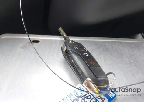 2013 Ford Fusion Se z USA, uszkodzony, nr VIN 3FA6P0HRXDR112843